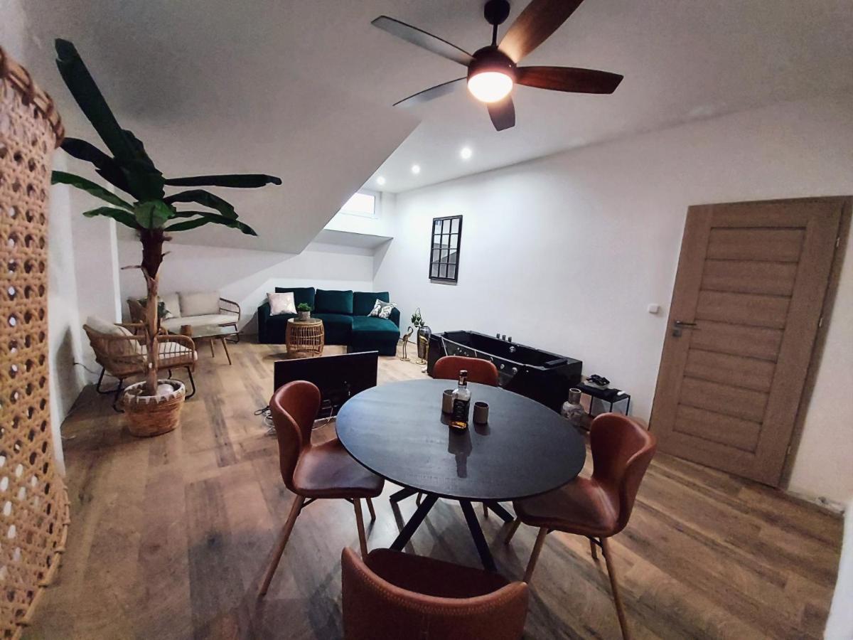 Chill N Grill Apartment Jeseník エクステリア 写真